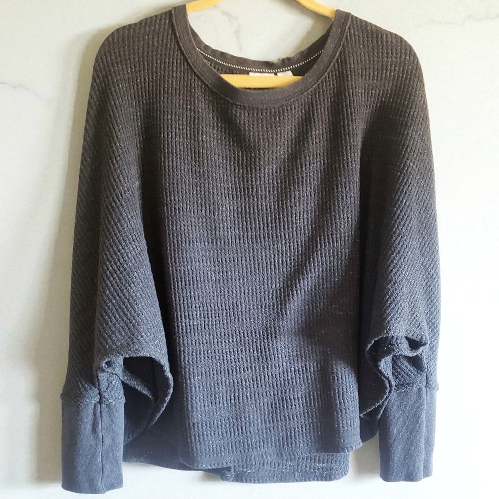 Anthropologie Postmark Poncho Waffle Knit Womens M Grey Oversized Cape Sweater